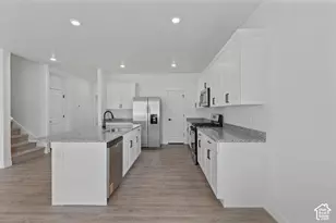 7121 Three Warriors Way N, Eagle Mountain, UT 84005 - Photo 5