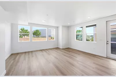 8333 S Iris Lumi Ln W #302, Midvale, UT 84047 - Photo 3