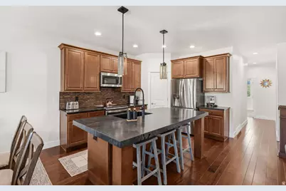 1402 E 5550 S, South Ogden, UT 84403 - Photo 15