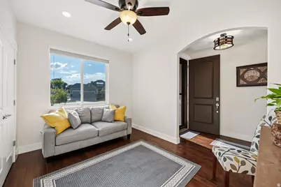 1402 E 5550 S, South Ogden, UT 84403 - Photo 7
