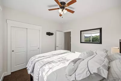 1402 E 5550 S, South Ogden, UT 84403 - Photo 27
