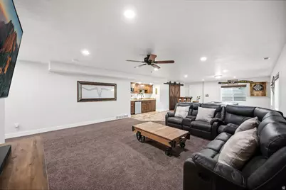 1402 E 5550 S, South Ogden, UT 84403 - Photo 29
