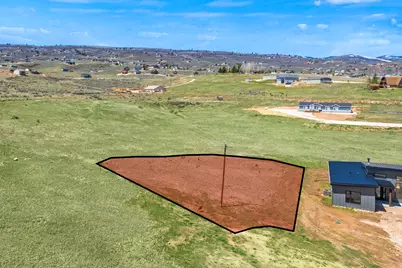 2973 S Sand Trap Cir #65, Garden City, UT 84028 - Photo 5