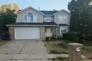 853 S Windemere Ln E, South Ogden, UT 84403 - Photo 1