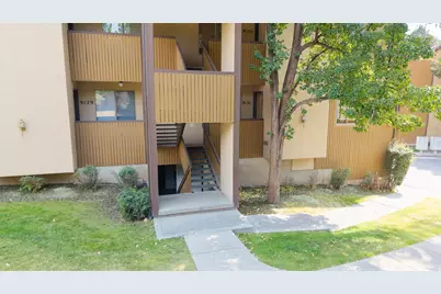 9131 S Jefferson Pl, Sandy, UT 84070 - Photo 21