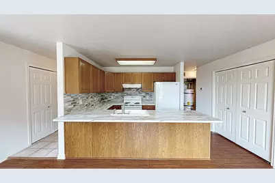 9131 S Jefferson Pl, Sandy, UT 84070 - Photo 3