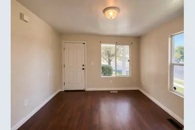 6693 S Balfour Ln W, Murray, UT 84123 - Photo 3