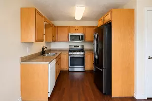 6693 S Balfour Ln W, Murray, UT 84123 - Photo 7