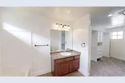 1226 Lily Pad Dr, Spanish Fork, UT 84660 - Photo 11