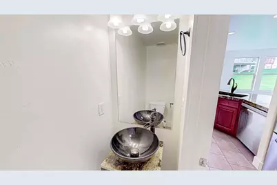 1226 Lily Pad Dr, Spanish Fork, UT 84660 - Photo 9