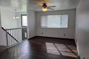 162 S Nye St, Roosevelt, UT 84066 - Photo 3