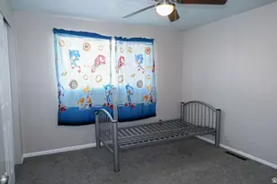88 W 2200 N, Sunset, UT 84015 - Photo 5