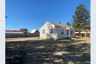 140 E 100 S, Castle Dale, UT 84513 - Photo 7