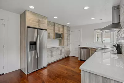 81 W 2950 N, Provo, UT 84604 - Photo 7