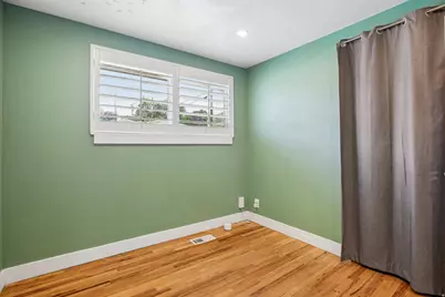 10242 S Marble St E, Sandy, UT 84094 - Photo 13