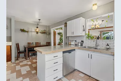 143 S Center St, Midway, UT 84049 - Photo 7