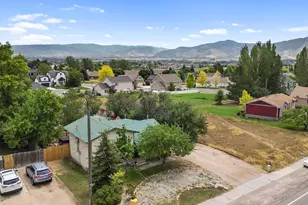 143 S Center St, Midway, UT 84049 - Photo 29