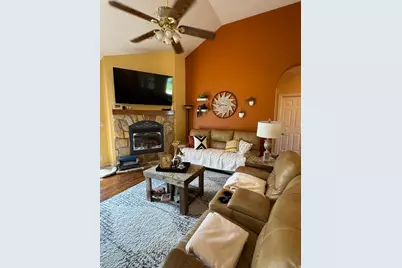 28 E 1600 S, Payson, UT 84651 - Photo 9