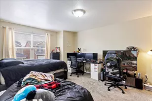 2153 W Foxwood St S, West Haven, UT 84401 - Photo 13
