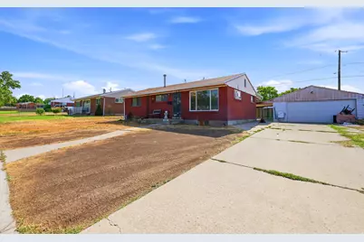 3320 S 7615 W, Magna, UT 84044 - Photo 27