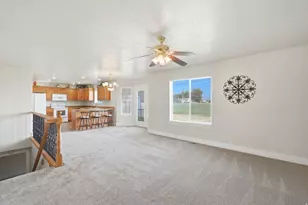 651 E 600 N, Roosevelt, UT 84066 - Photo 9