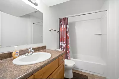 651 E 600 N, Roosevelt, UT 84066 - Photo 23
