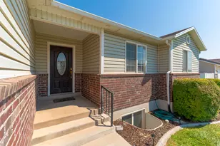 651 E 600 N, Roosevelt, UT 84066 - Photo 3