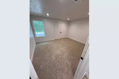 1860 W 500 N #C-26, Salt Lake City, UT 84116 - Photo 3