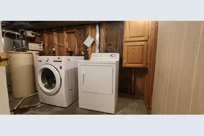 930 N 200 E, Price, UT 84501 - Photo 35