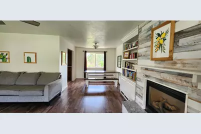 930 N 200 E, Price, UT 84501 - Photo 7