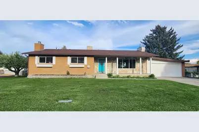 930 N 200 E, Price, UT 84501 - Photo 1