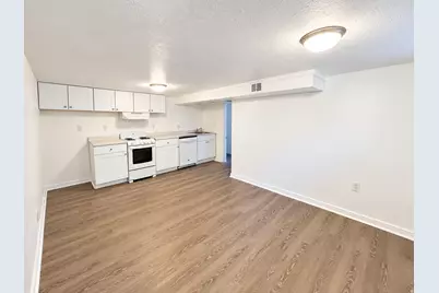 235 W International Ave N, Tooele, UT 84074 - Photo 13