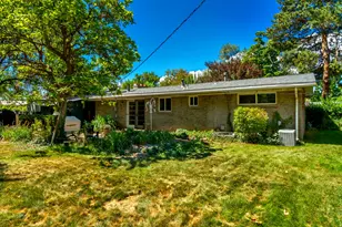 5743 S 920 E, Salt Lake City, UT 84121 - Photo 23