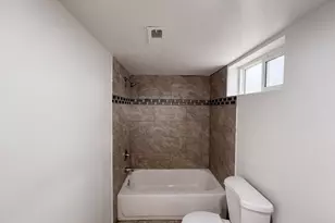 116 Ross Dr, Clearfield, UT 84015 - Photo 17