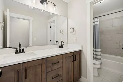 623 S Alberta Spruce Dr, Layton, UT 84041 - Photo 23