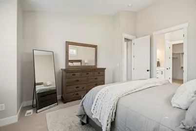 623 S Alberta Spruce Dr, Layton, UT 84041 - Photo 17