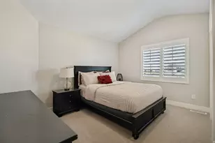 623 S Alberta Spruce Dr, Layton, UT 84041 - Photo 21