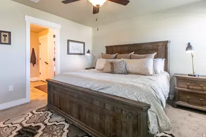 1457 W Waterfront Dr S, Syracuse, UT 84075 - Photo 21