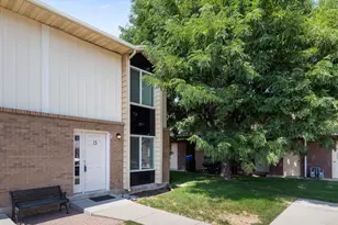 989 Canyon Rd, Ogden, UT 84404 - Photo 3