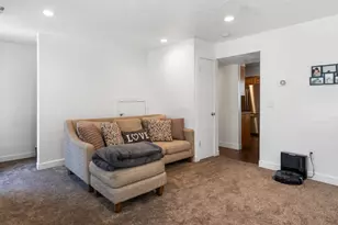 989 Canyon Rd, Ogden, UT 84404 - Photo 11
