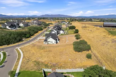 263 E Twin Hollow Cir S #21, Mapleton, UT 84664 - Photo 7