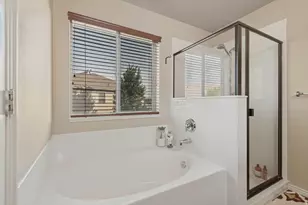 4318 N Robbins Cir, Eagle Mountain, UT 84005 - Photo 15
