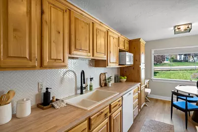3960 Evelyn Rd, South Ogden, UT 84403 - Photo 17