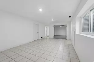 555 W Ontario St N, Tooele, UT 84074 - Photo 13