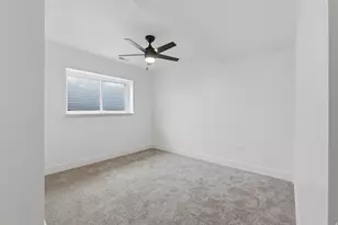 555 W Ontario St N, Tooele, UT 84074 - Photo 17