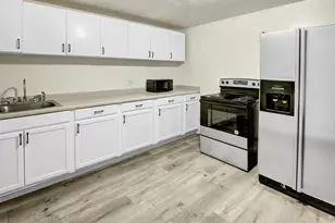 5478 W Windmill Dr, West Jordan, UT 84081 - Photo 15