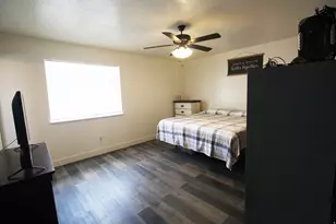 2338 E 4300 S, Naples, UT 84078 - Photo 15