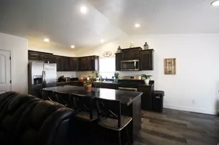 2338 E 4300 S, Naples, UT 84078 - Photo 7