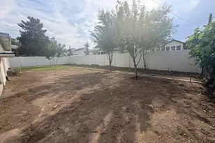 12874 S 1830 W, Riverton, UT 84065 - Photo 17