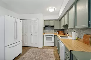 635 E Williamsburg Park Cir Crk S, Sandy, UT 84070 - Photo 9